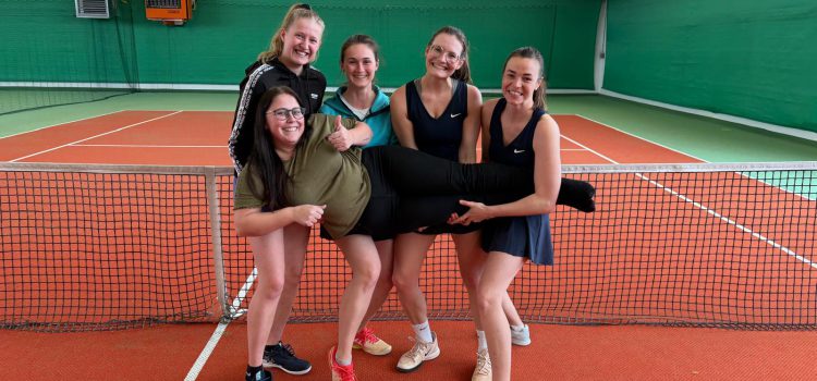 UTV Damen triumphieren beim 1. Hasencup